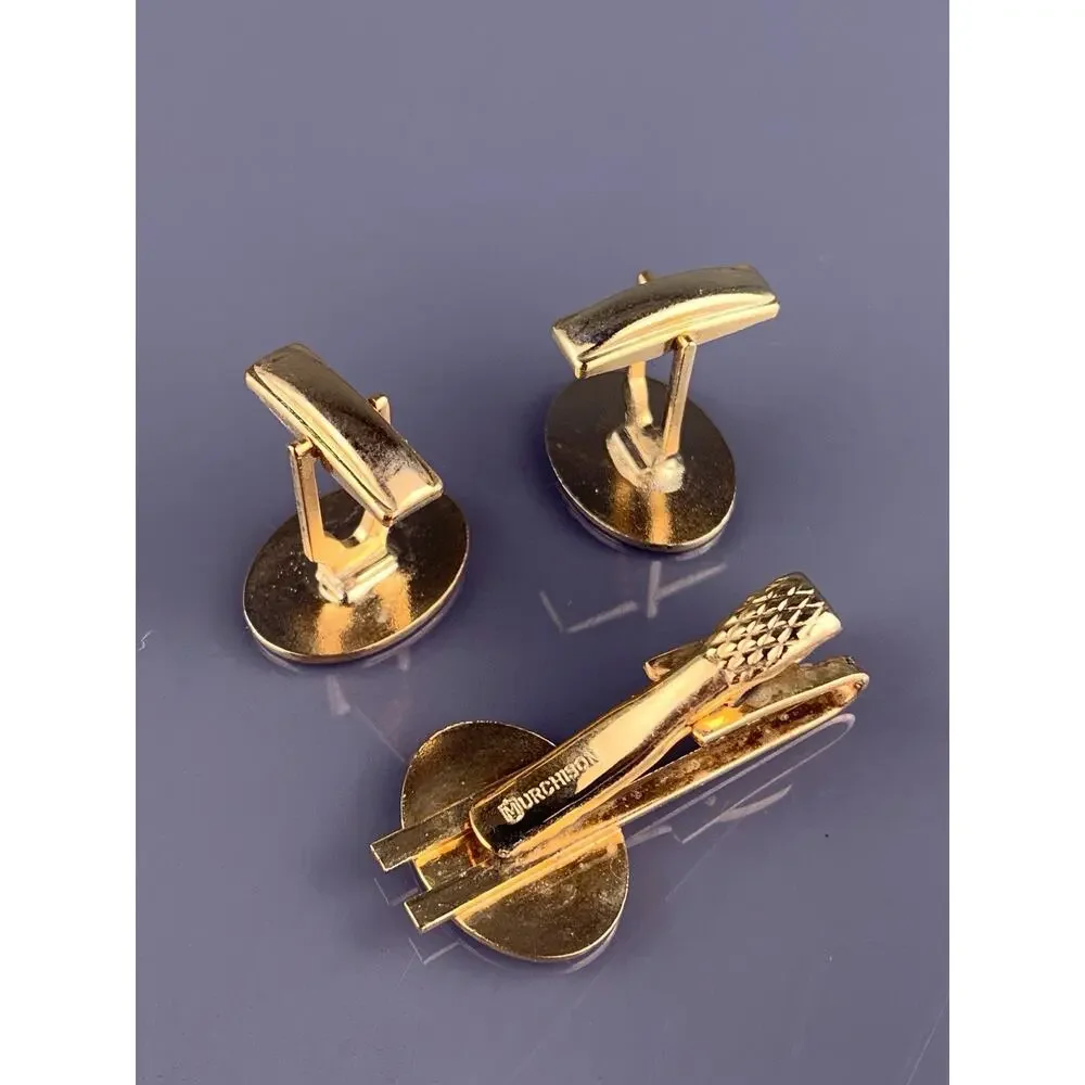 King Family Crest Cufflinks Tie Clip Gold Tone Knight Cross Escallop Vintage